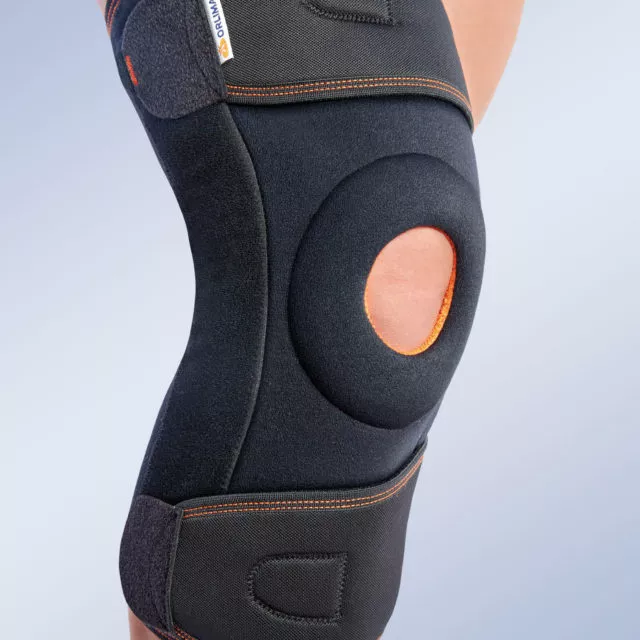 Orteza kolana Orliman z fiszbinami bocznymi i regulacją kąta zgięcia